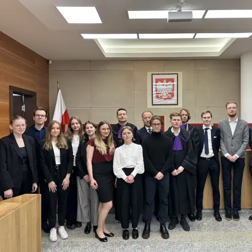 Monika Moryl w finale Olimpiady z Postępowania Administracyjnego i Sądowo-Administracyjnego.
